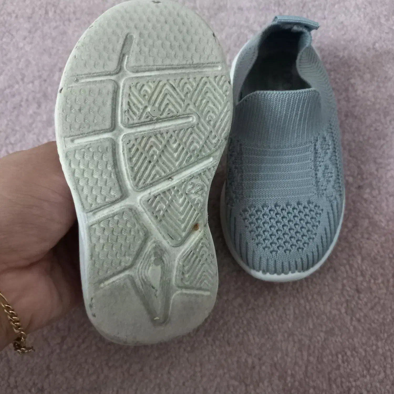 کفش بچگانه|کفش و لباس بچه|اصفهان, آبشار|دیوار