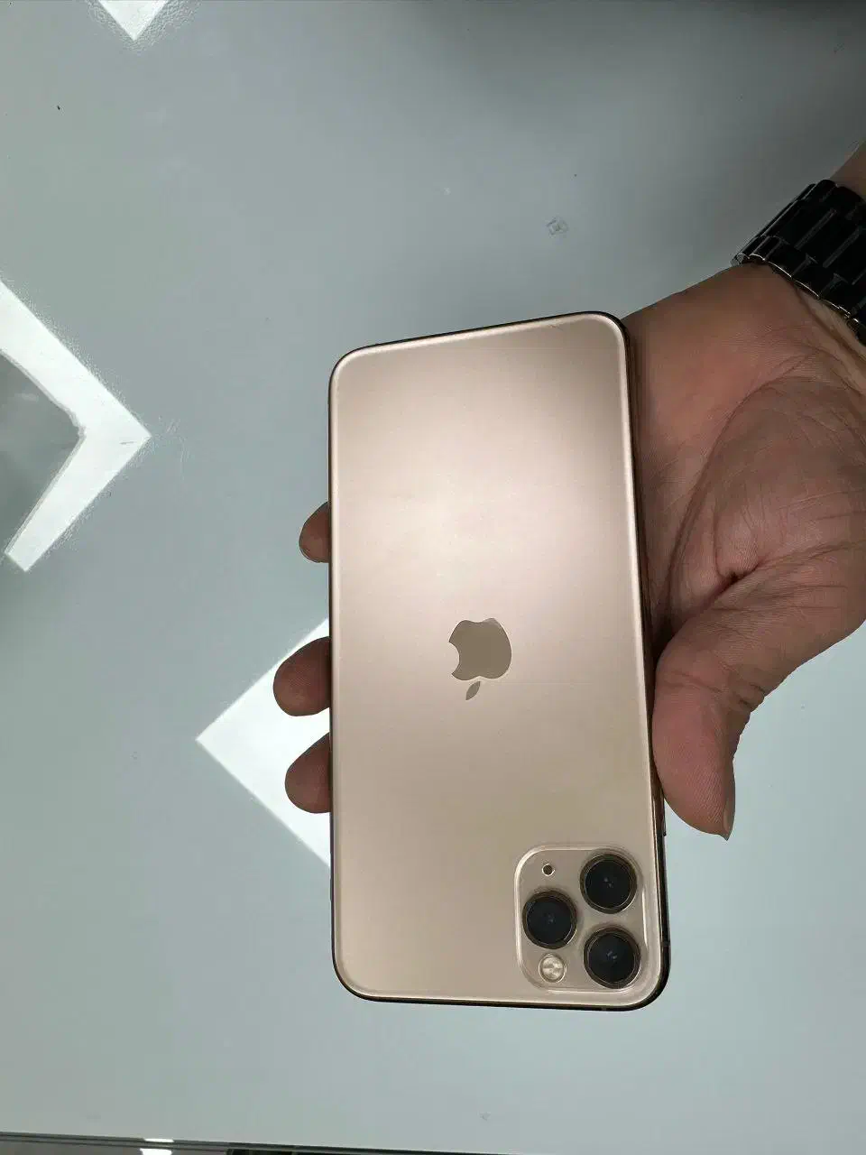 آیفون ۱۱ پرومکس گلد|موبایل|نیشابور, شهرک قدس|دیوار