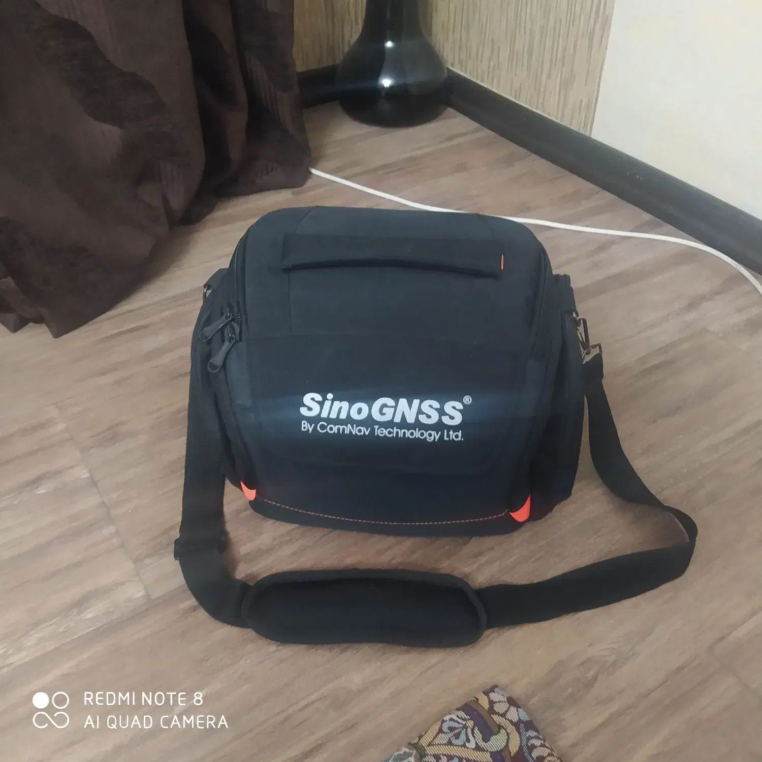 جی پی اس نقشه برداری|ابزارآلات|تهران, باغ فیض|دیوار