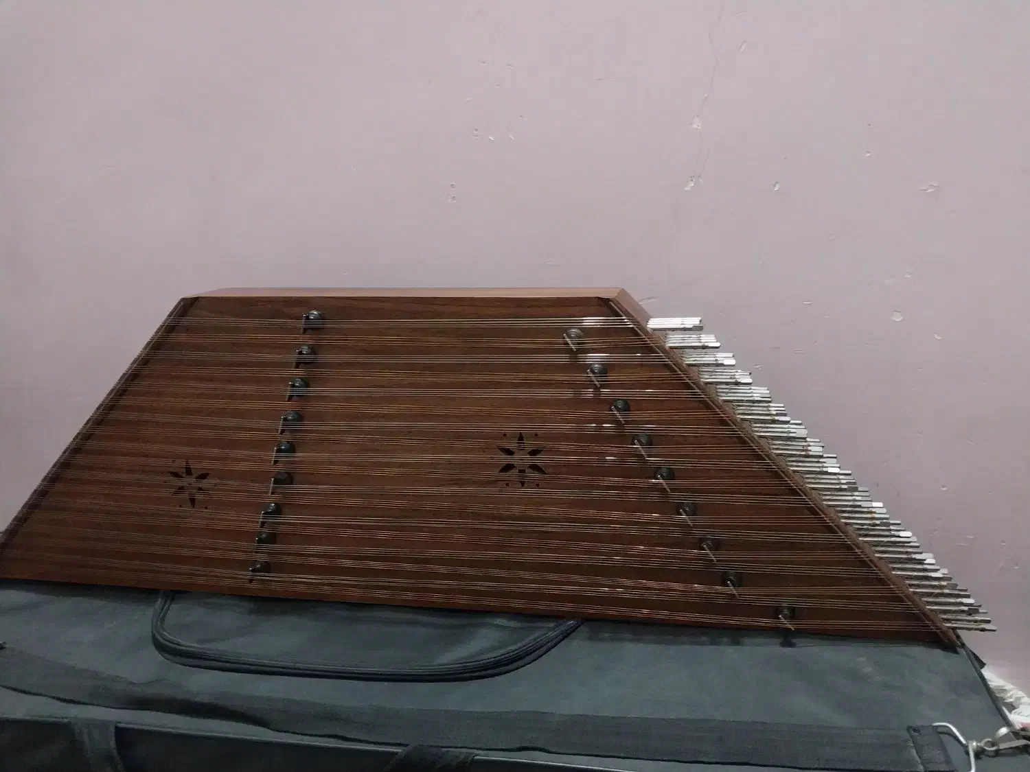 قیمت ۸|سازهای سنتی|نجفآباد, کهریزسنگ|دیوار