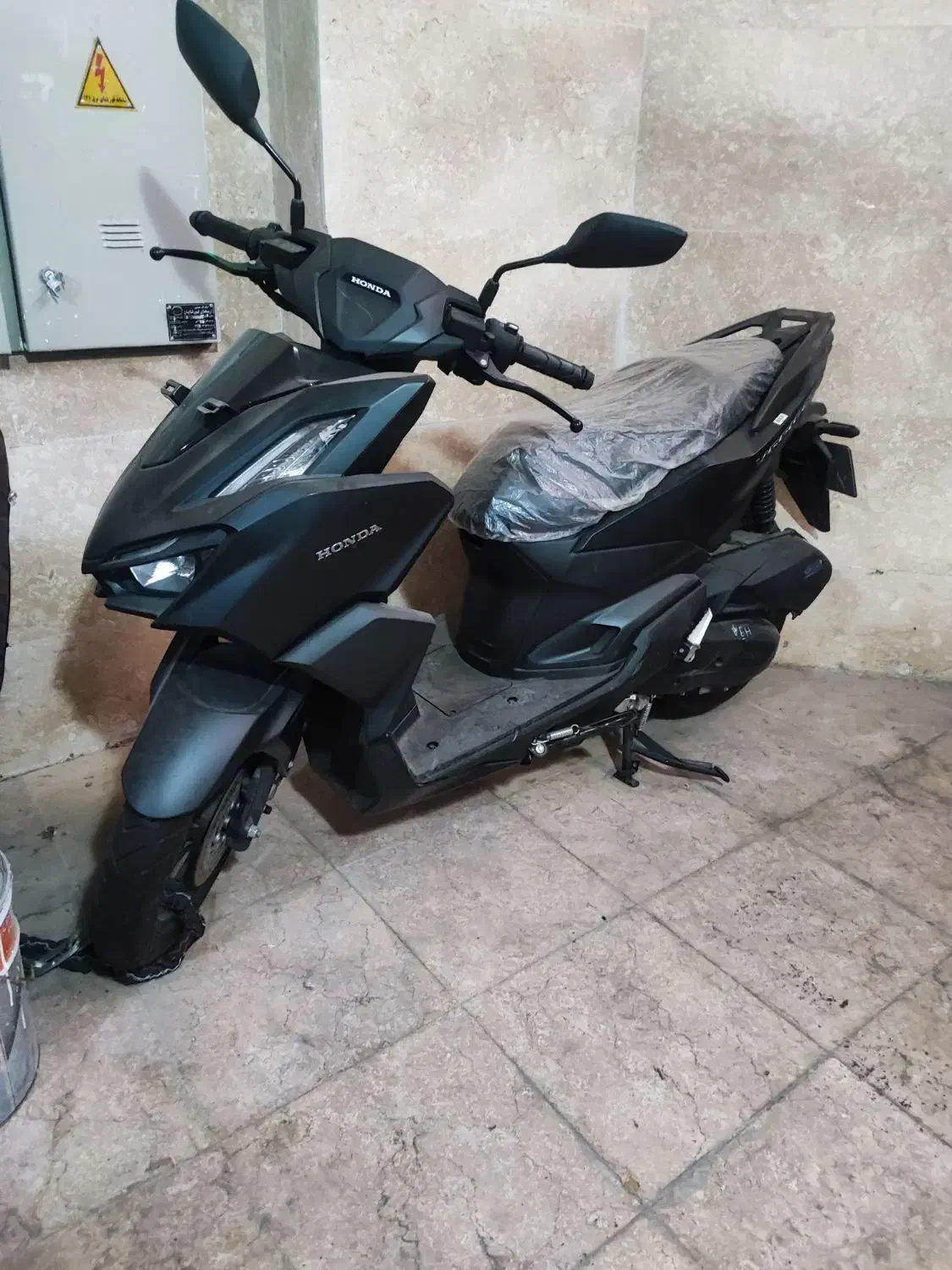 کیلیک واریو 160اصلی|موتورسیکلت|تهران, امام زاده حسن|دیوار