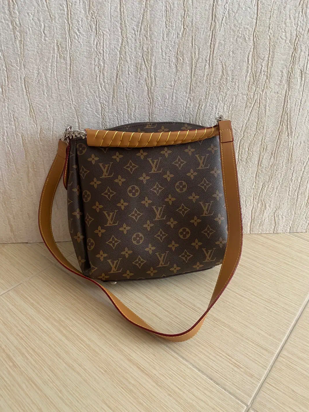 کیف مستر لویی ویتون|کیف، کفش، کمربند|مراغه, |دیوار