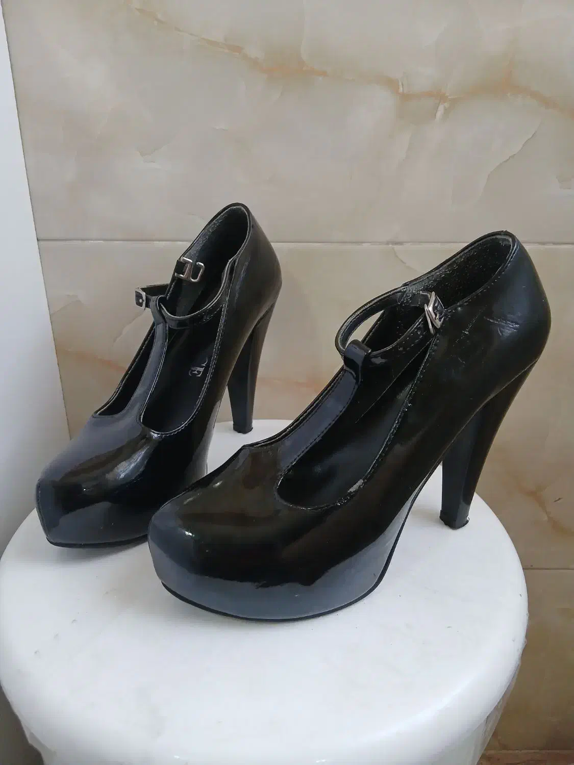 کفش مجلسی|کیف، کفش، کمربند|پاکدشت, پاکدشت (مامازند)|دیوار