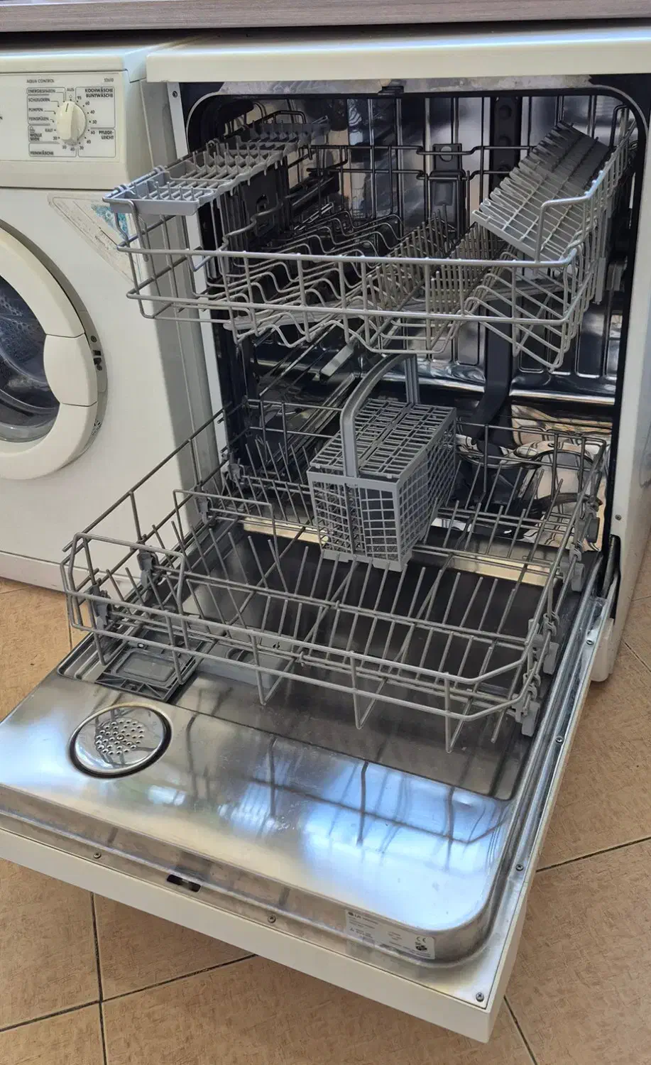 ماشین ظرفشویی ال جی 12 نفره LG|ماشین ظرفشویی|تهران, شیخ هادی|دیوار