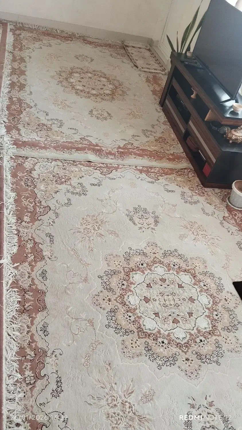 کار کرده ولی تمیز بدون زدگی|فرش|کوهدشت, |دیوار