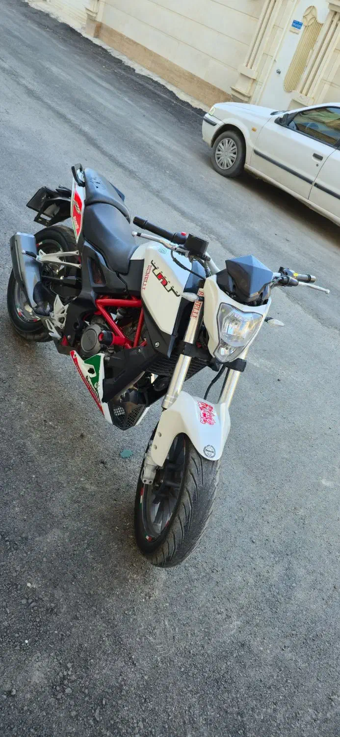 بنلی ۲۵۰ تک سیلندر|موتورسیکلت|سرپل ذهاب, |دیوار