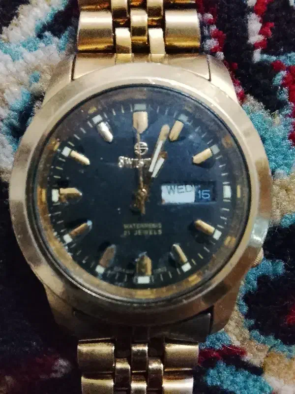 مایل به معاوضه هم نیستم پول لازم دارم|ساعت|مشهد, کوی دروی|دیوار