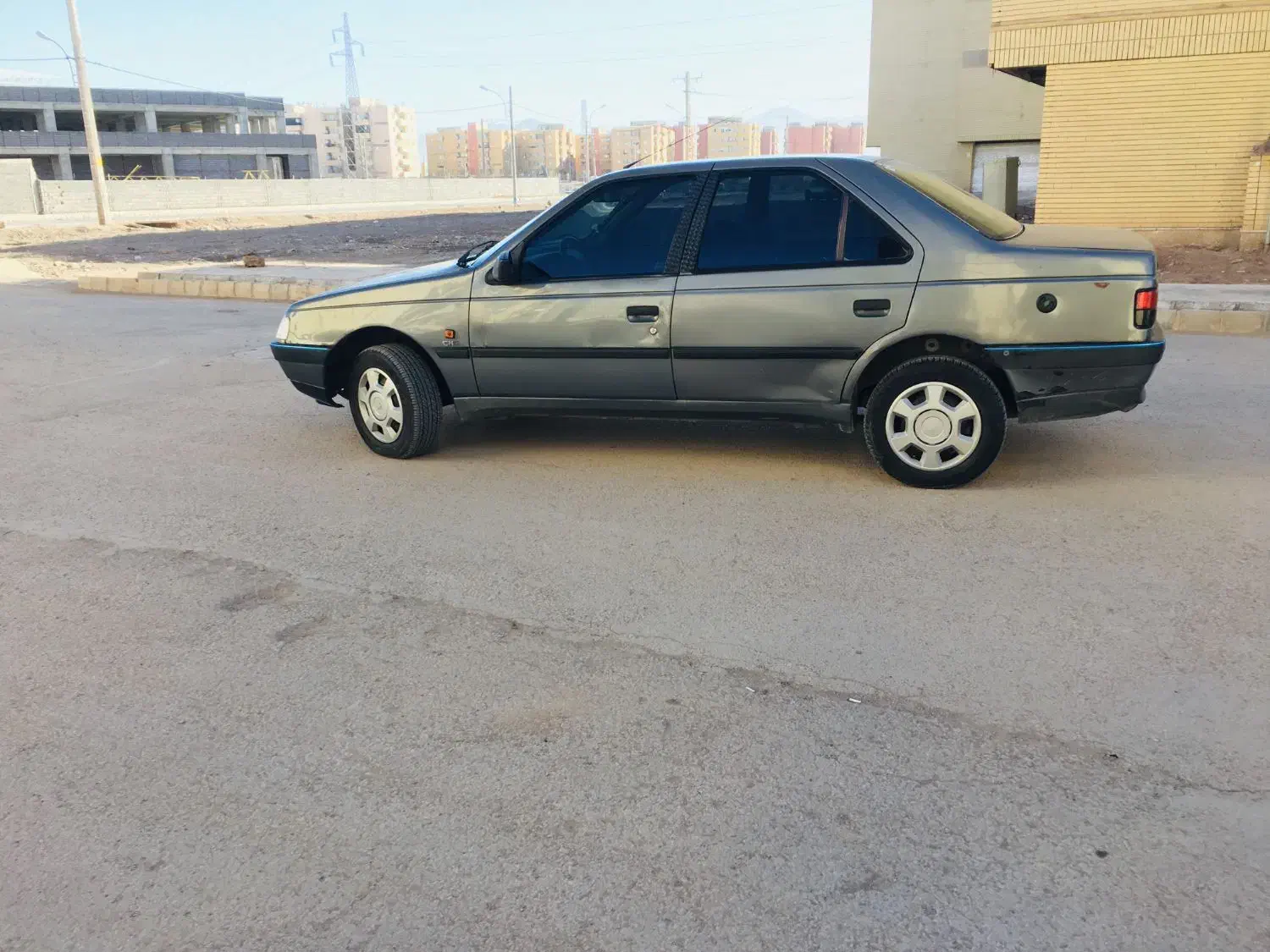 86دوگانه کارخونه|خودرو سواری و وانت|کرمان, |دیوار