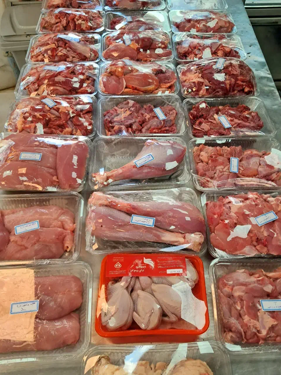 فروش گوشت شتر مرغ  کلی و جزئی|خوردنی و آشامیدنی|تهران, نازی‌آباد|دیوار