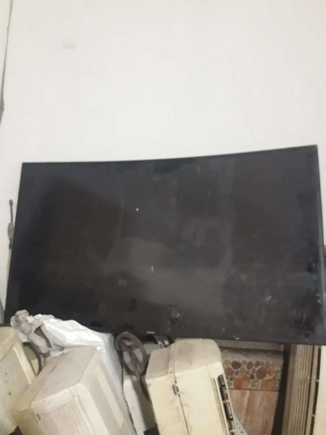 ال سی دی۵۵ اینج صفحه شکسته|تلویزیون و پروژکتور|کارون, |دیوار