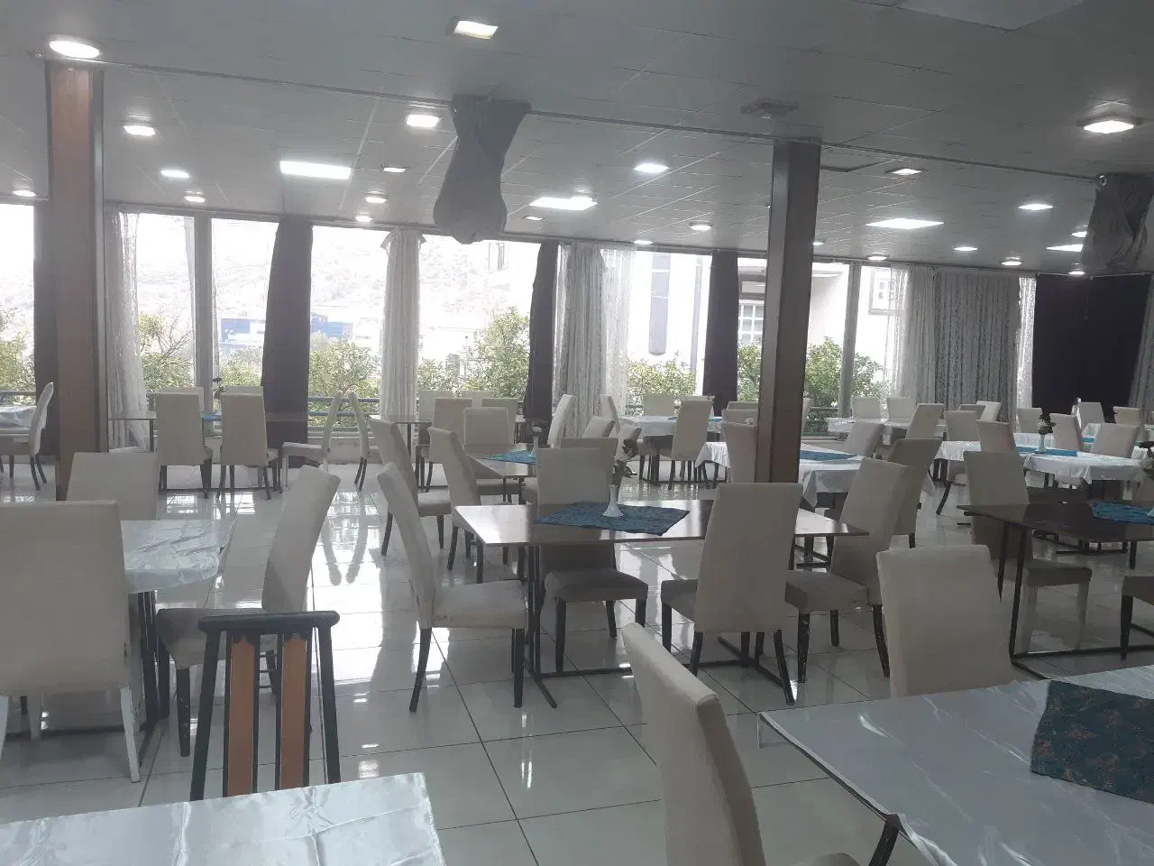 باغ مجالس و رستوران|خدمات پذیرایی، مراسم|شیراز, شهرک گلشن|دیوار