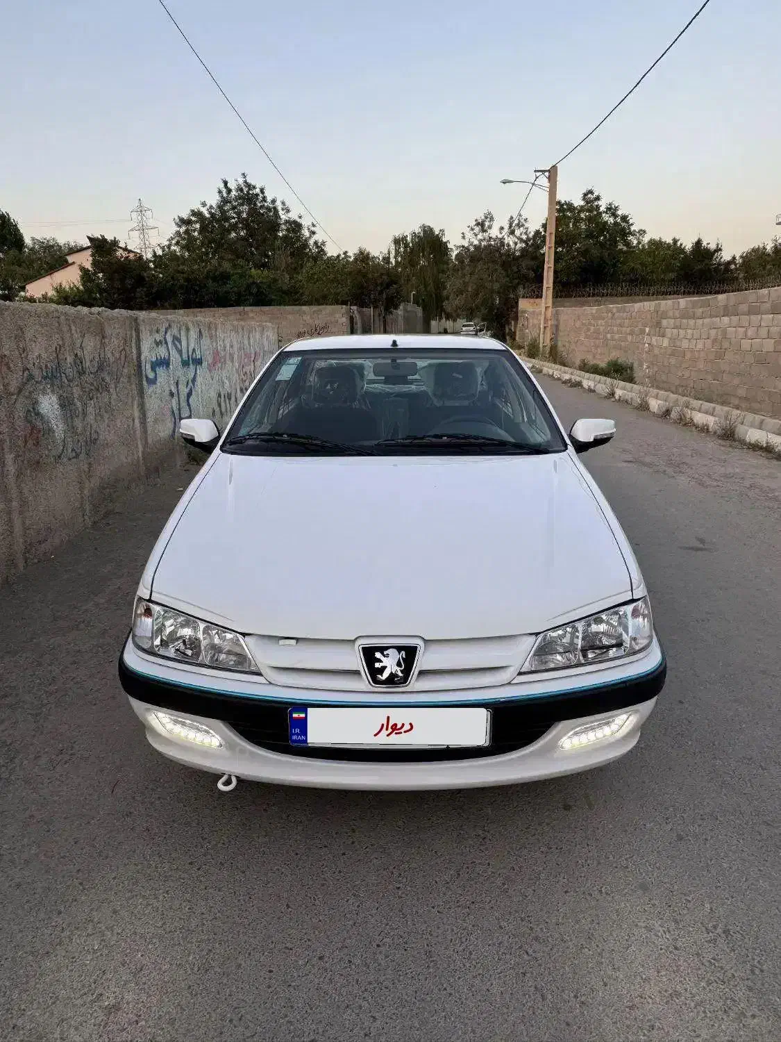 پژو پارس ۱۴۰۲|خودرو سواری و وانت|هشتگرد, ینگی امام|دیوار