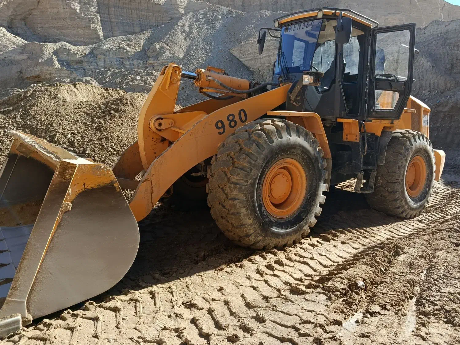 لودر لیوگانگ 2022|خودرو سنگین|تکاب, |دیوار