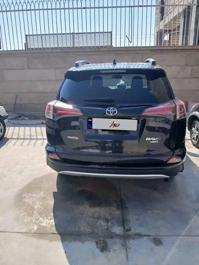 تویوتا رافور|خودرو سواری و وانت|شیراز, گل سرخ|دیوار
