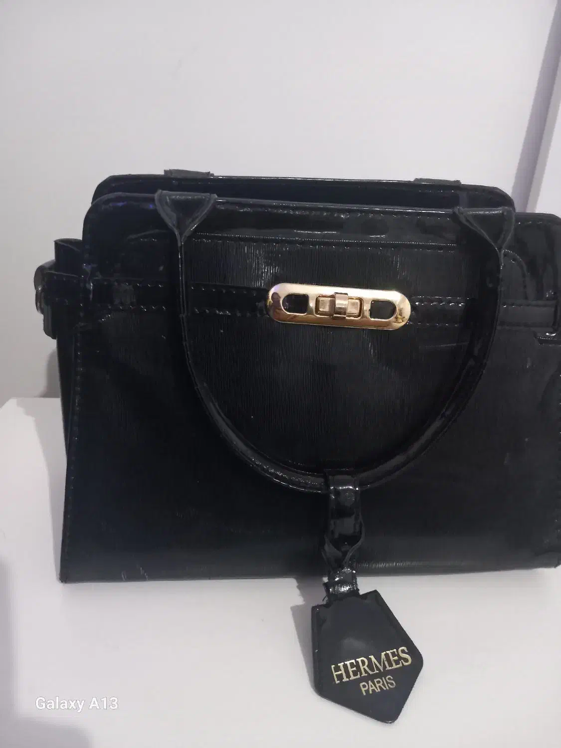 کیف|کیف، کفش، کمربند|بردسکن, |دیوار