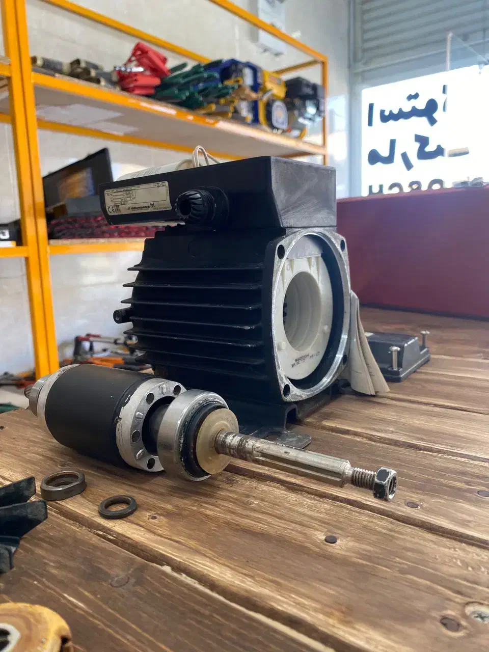 پمپ آب یک اسب ایتالیایی|مصالح و تجهیزات ساختمان|تهران, باغ فردوس|دیوار