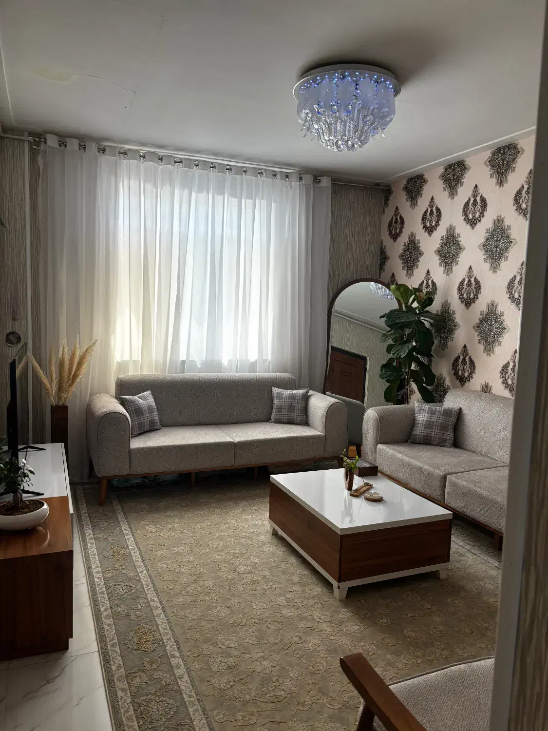 آپارتمان ۸۰ واحدی بنیاد مسکن|فروش آپارتمان|کرمانشاه, |دیوار