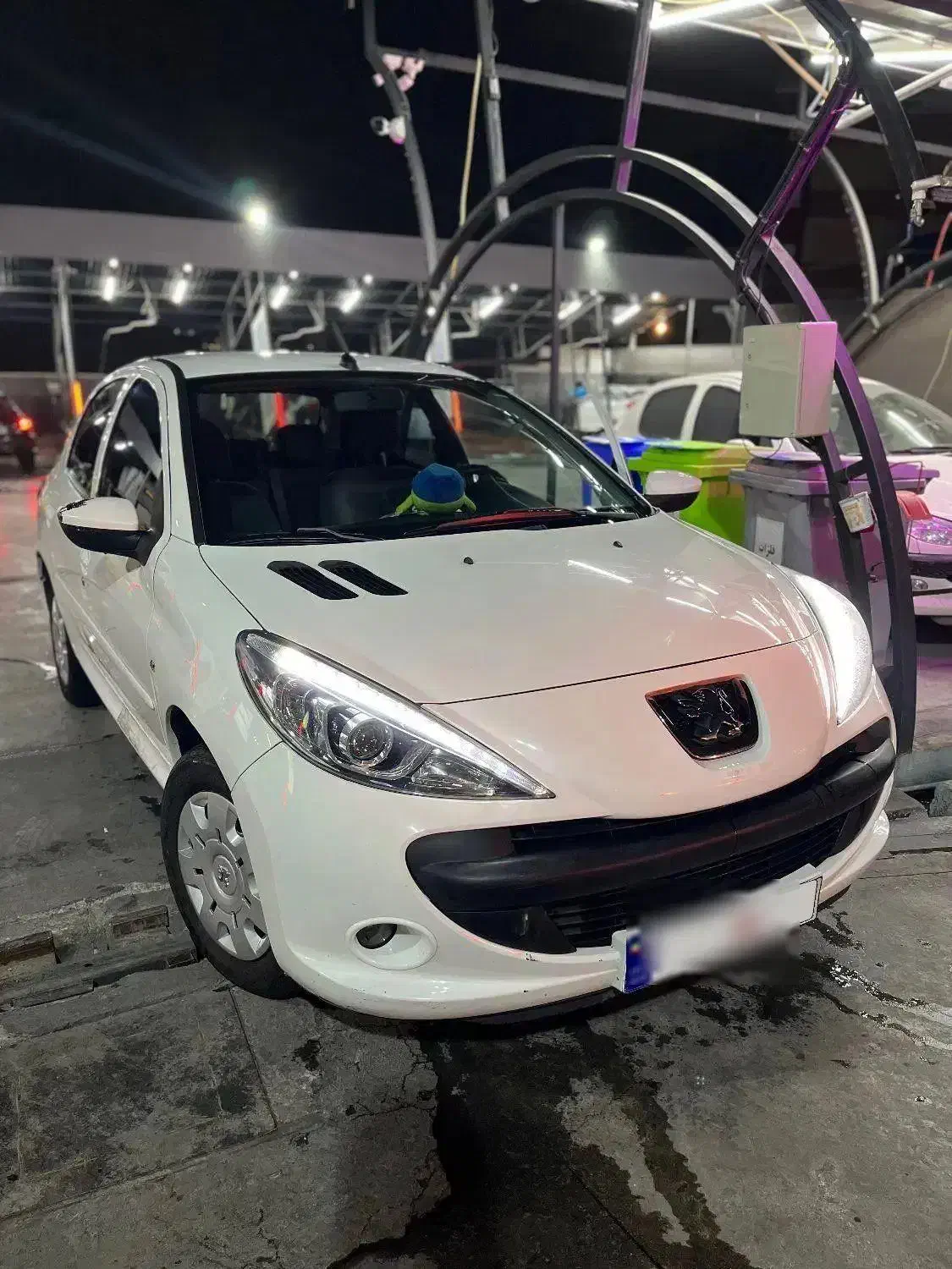 پژو i۲۰۷ سفید ۱۳۹۹ فرمان برقی|خودرو سواری و وانت|تهران, مرزداران|دیوار