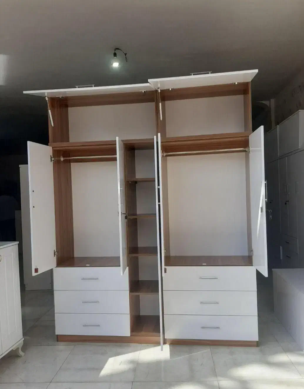 کمد باکسی|جاکفشی، کمد، دراور|دیواندره, |دیوار