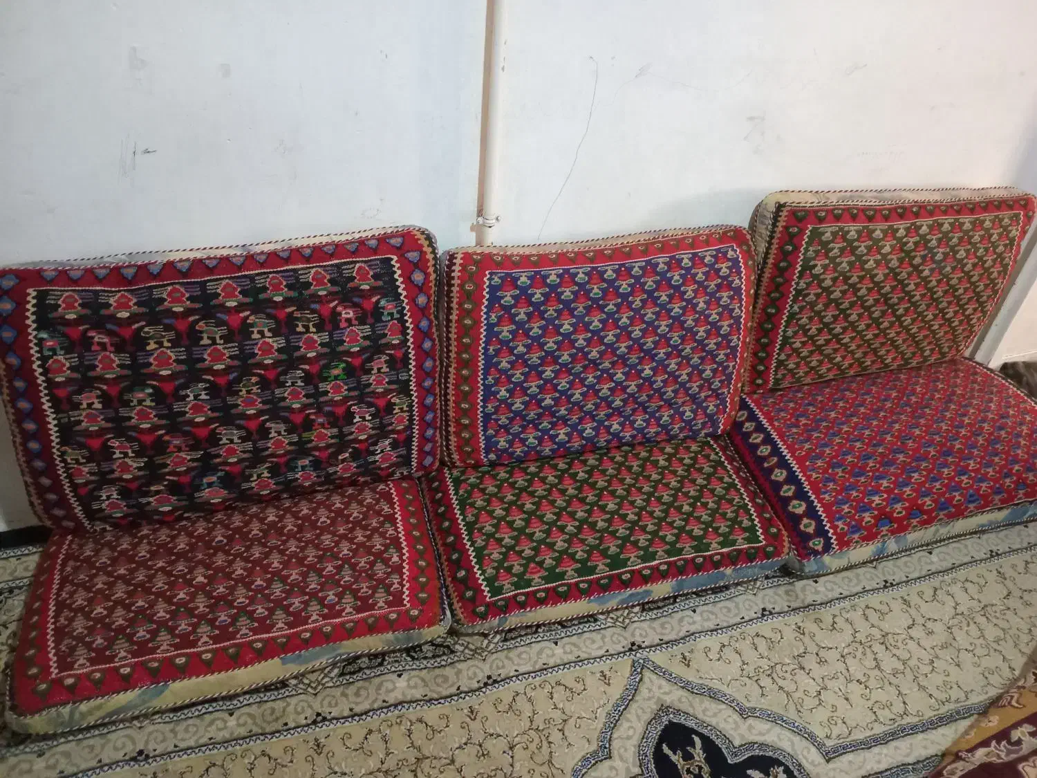 پشتی دست بافت|پشتی|سنندج, |دیوار