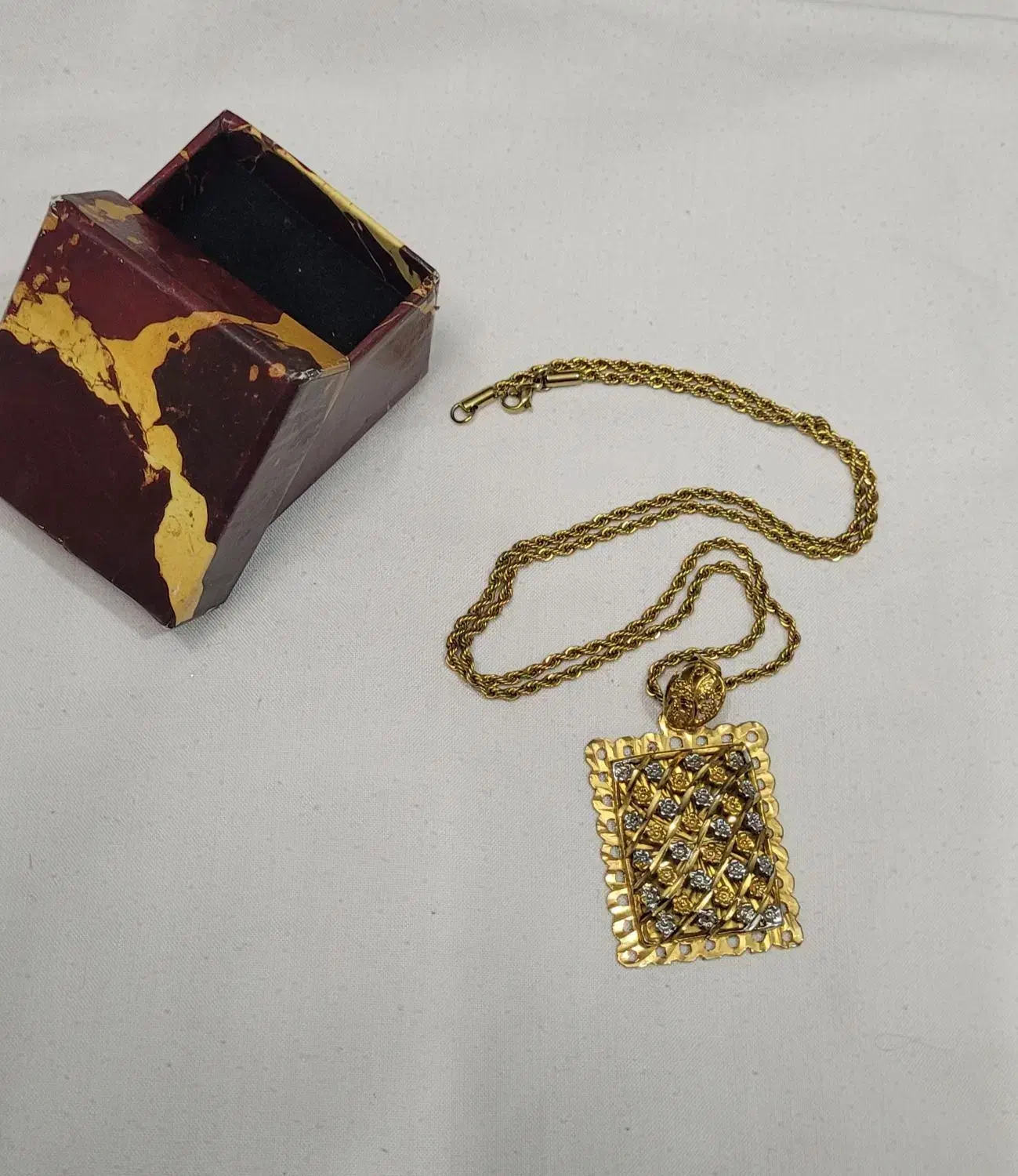 بدلیجات|بدلیجات|قم, کلهری|دیوار