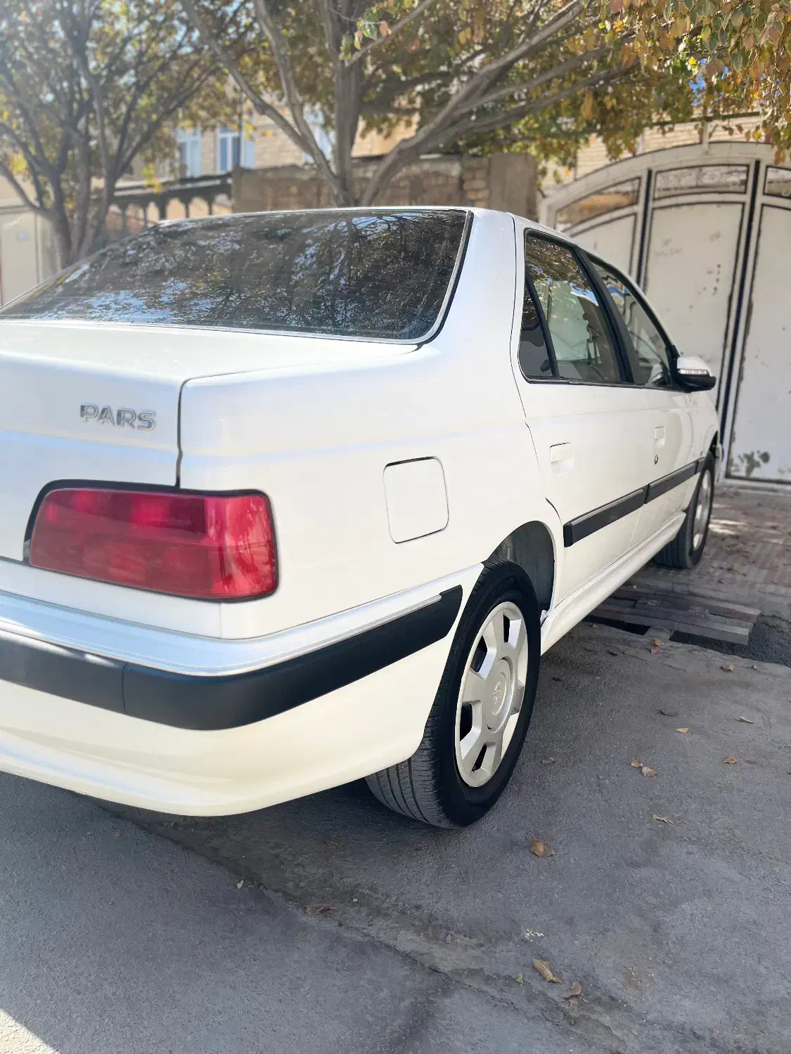 پژو پارس ۱۴۰۱|خودرو سواری و وانت|شیراز, حافظیه|دیوار