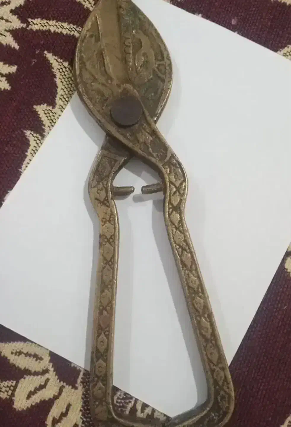 قیچی قدیمی|کلکسیون اشیاء عتیقه|چهارباغ, |دیوار