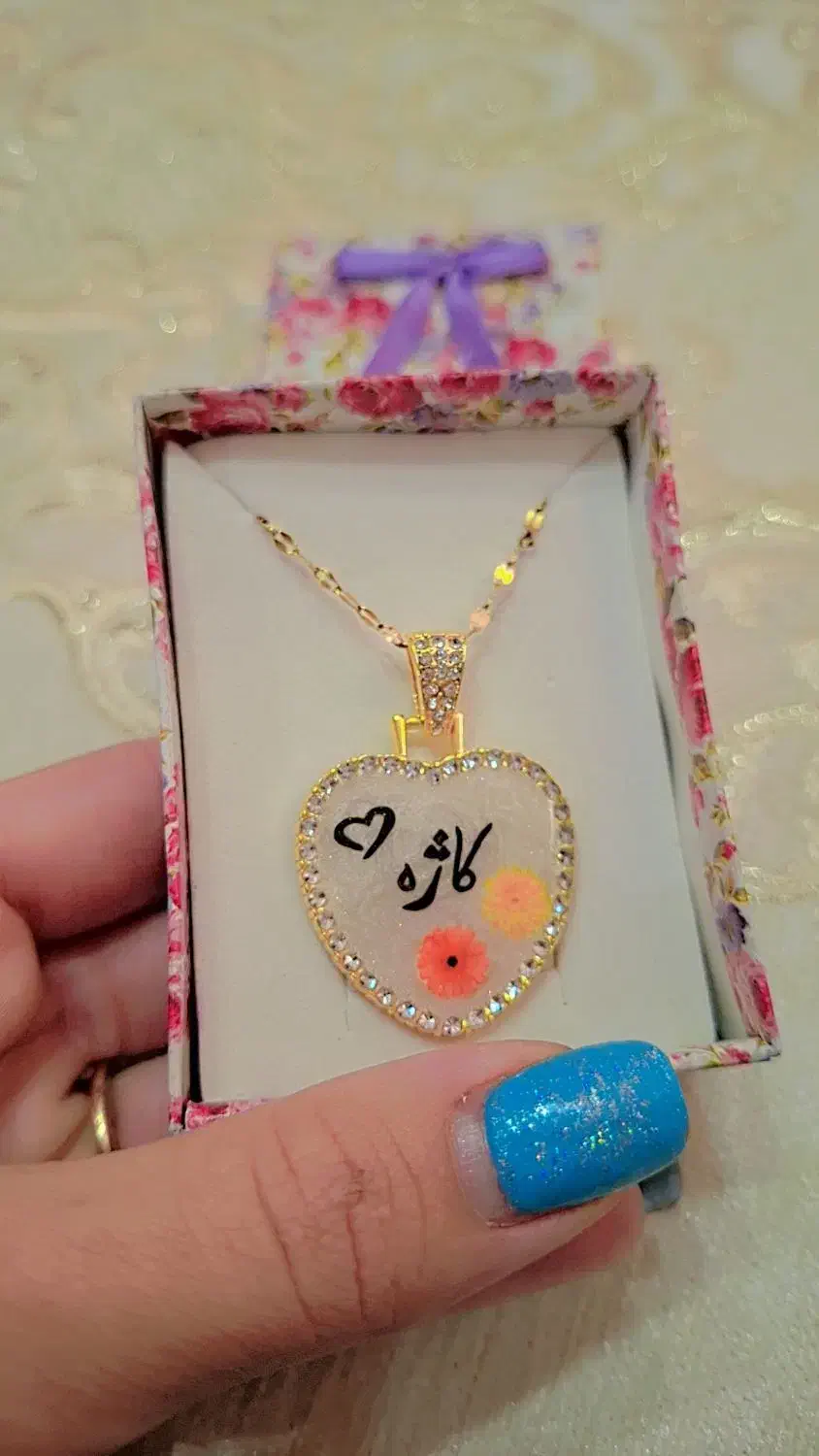 هنر رزین|زیورآلات و اکسسوری|سیرجان, |دیوار