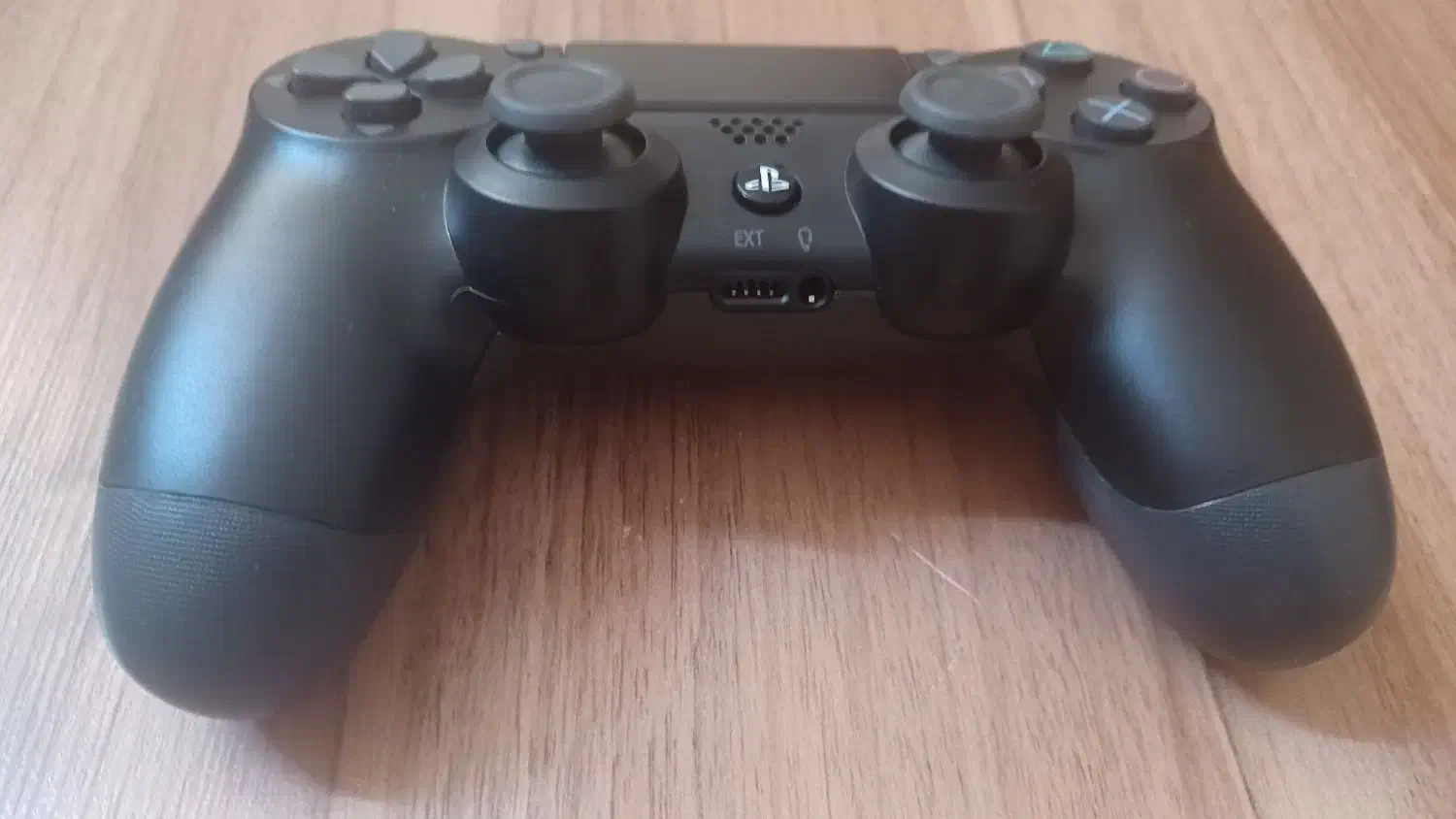 دسته ps4 کاملا سالم|کنسول، بازی ویدئویی و آنلاین|ابهر, |دیوار