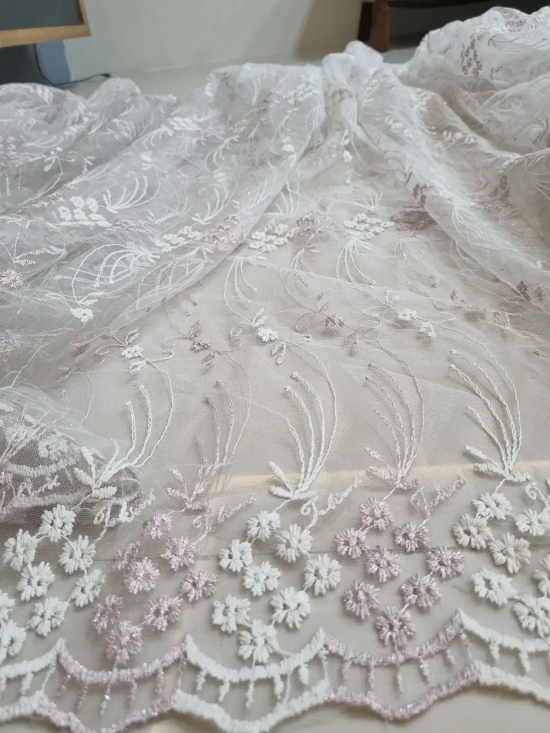 دو عدد پرده اتاق خواب یا آشپزخانه|پرده، رانر، رومیزی|مشهد, گوهرشاد|دیوار