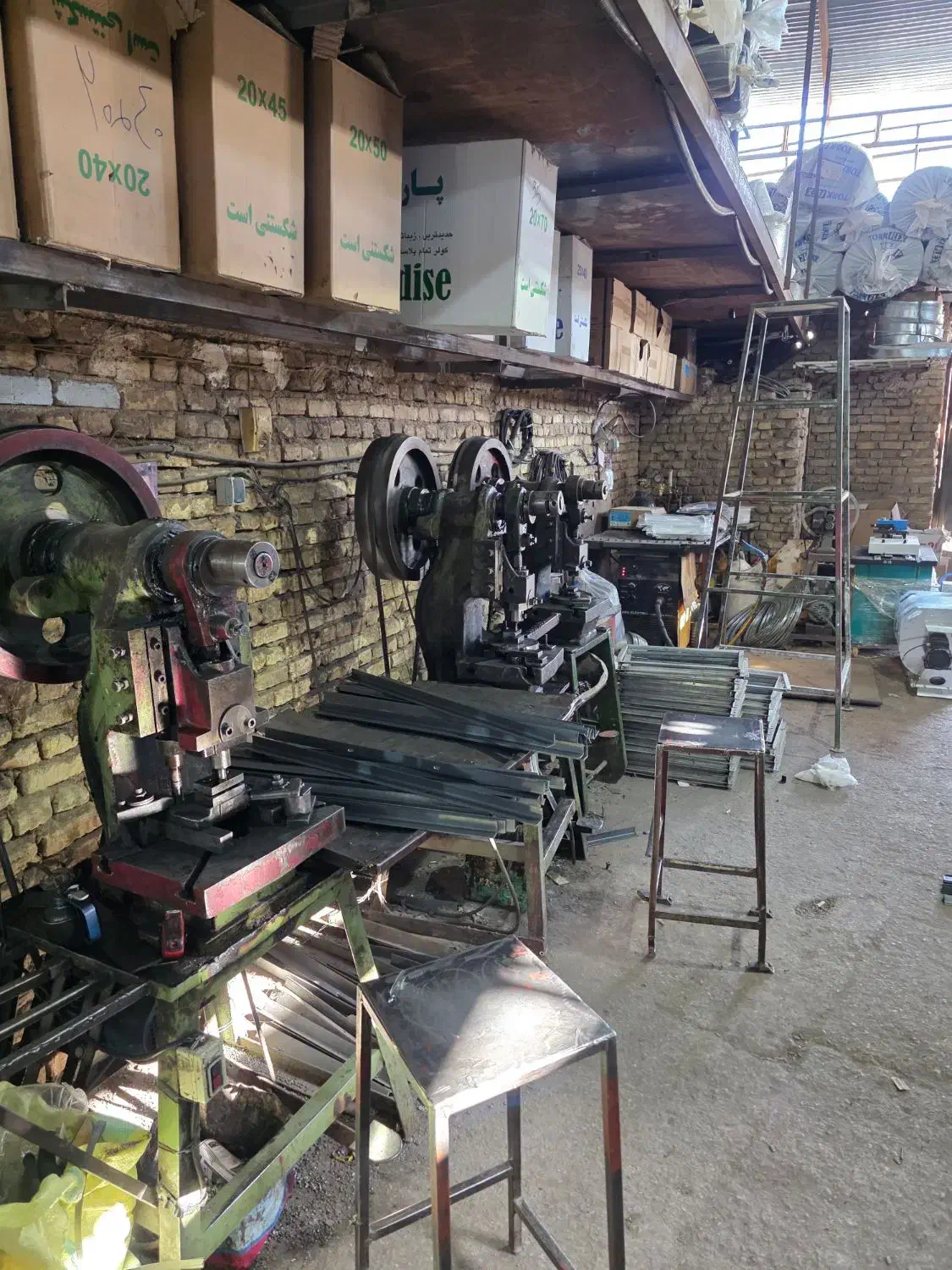 استخدام کارگر ساده|استخدام صنعتی، فنی، مهندسی|یزد, |دیوار