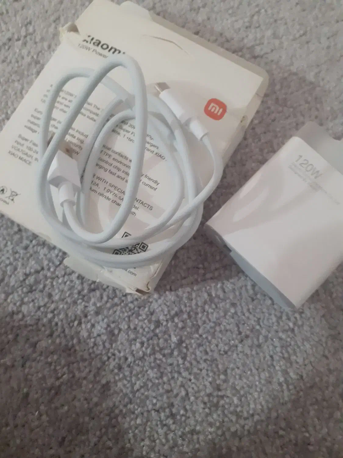 دوعدد شارژر موبایل اصلی ۱۲۰وات و۲۴ وات|لوازم جانبی موبایل و تبلت|برازجان, |دیوار