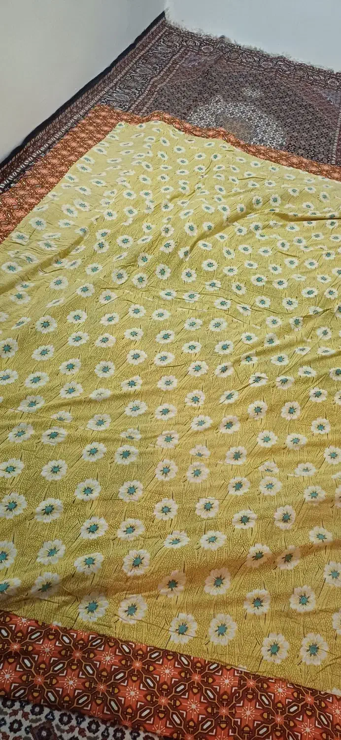 لحاف کرسی|رختخواب، بالش، پتو|سراب, |دیوار