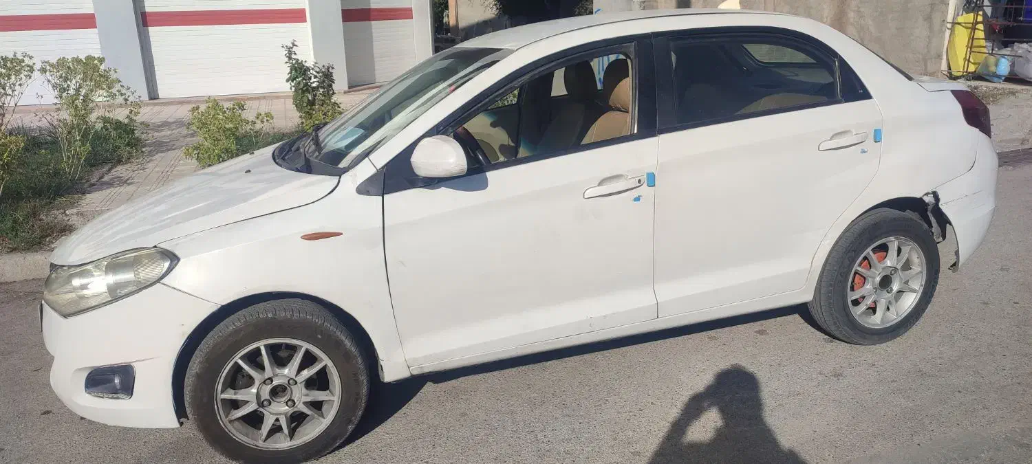 ام وی ام ۳۱۵ صندوق دار|خودرو سواری و وانت|قم, باجک دو|دیوار