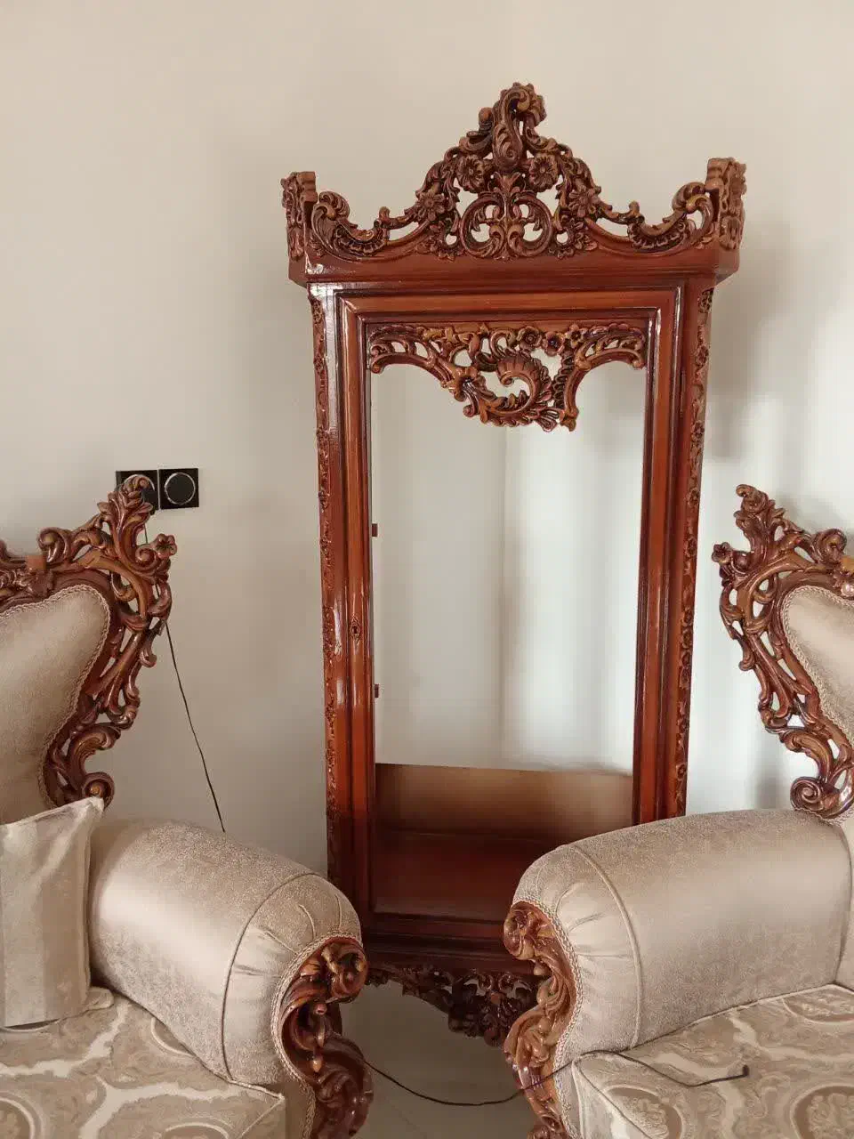 ویترین کوچک|بوفه، ویترین، کنسول|قم, بنیاد|دیوار