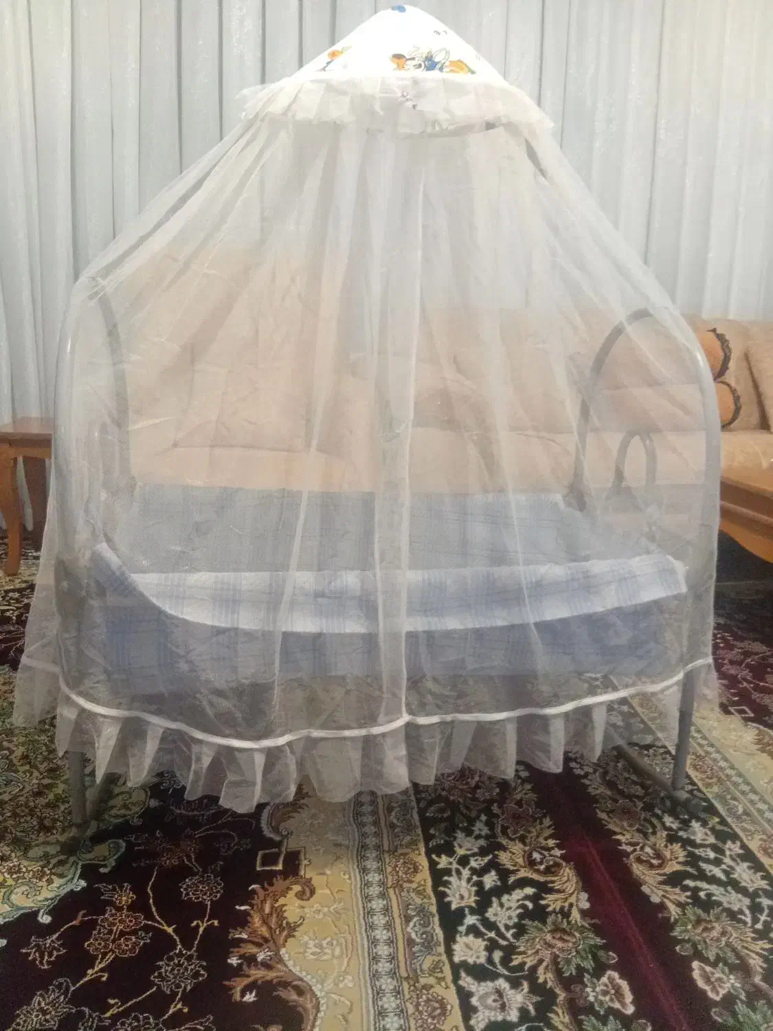 گهواره|تخت و صندلی بچه|ماکو, |دیوار