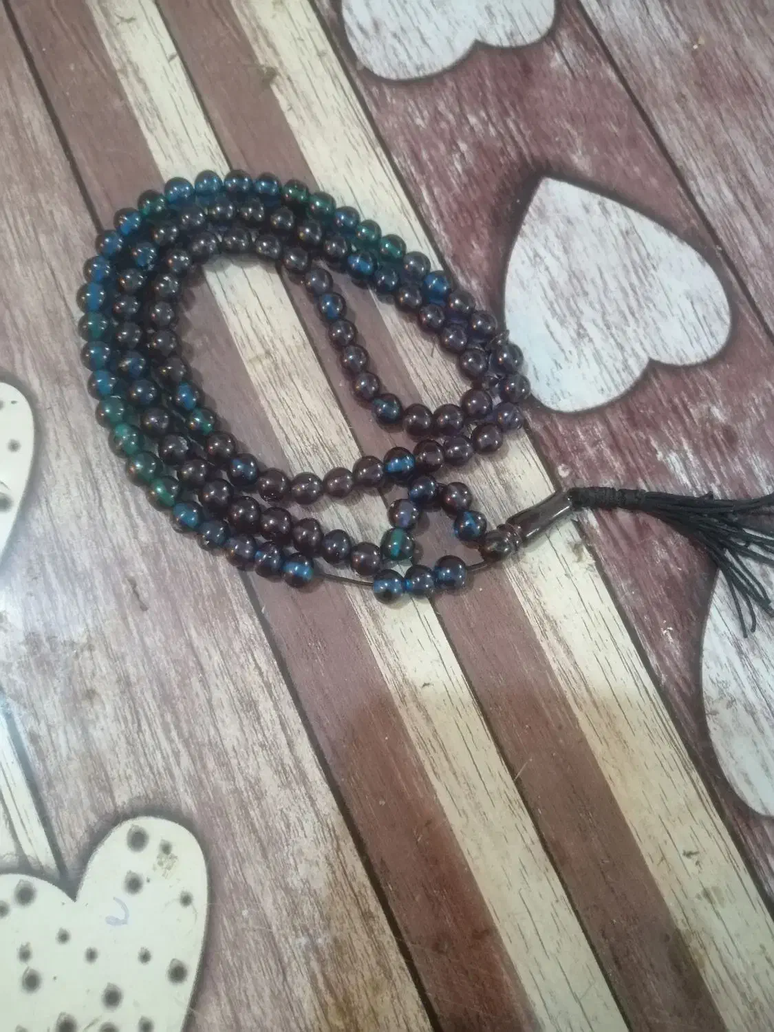 تسبیح سندلوس|کلکسیون اشیاء عتیقه|شهرکرد, |دیوار