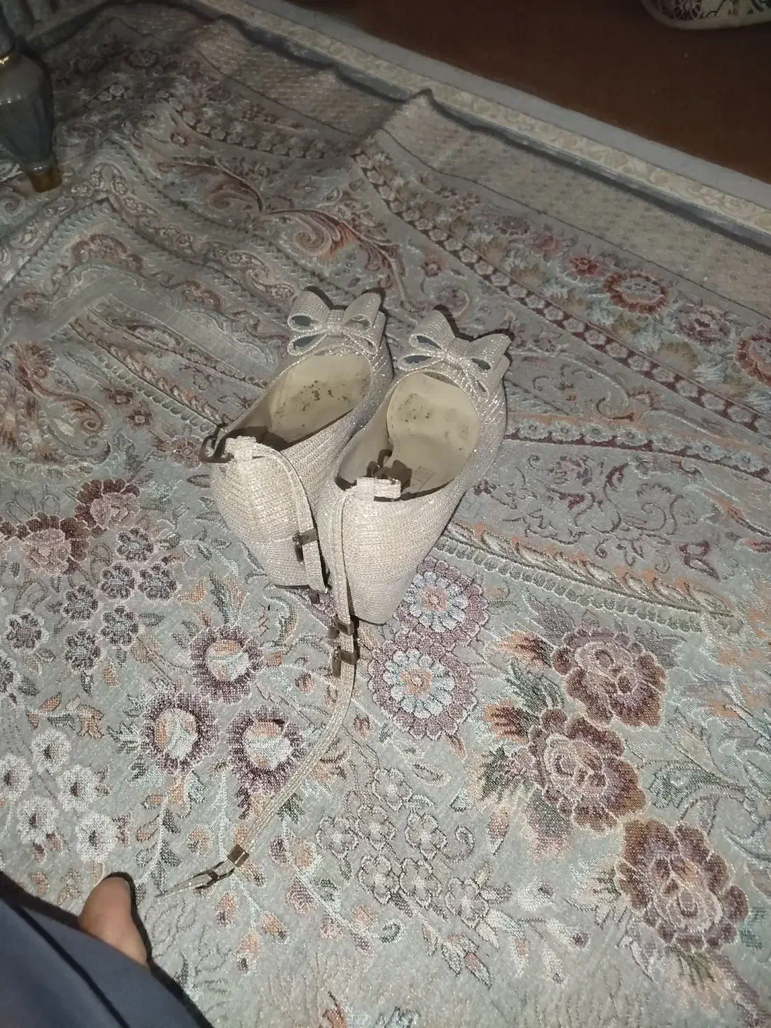 دو عدد کفش|کیف، کفش، کمربند|یزد, |دیوار