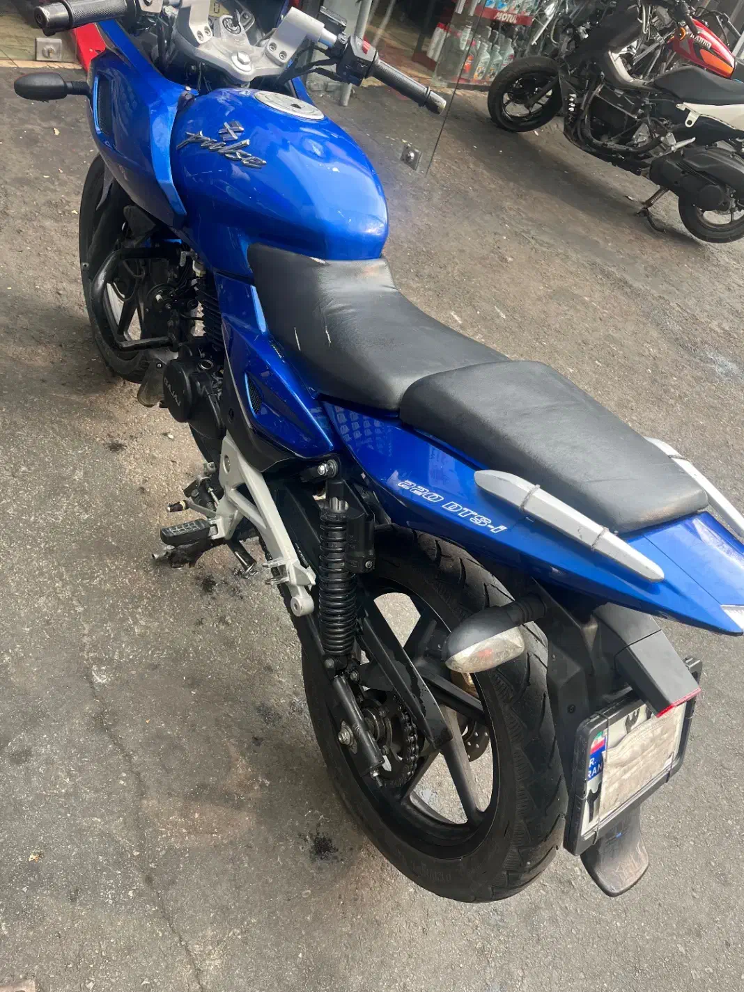 پالس۲۲۰|موتورسیکلت|تهران, تجریش|دیوار