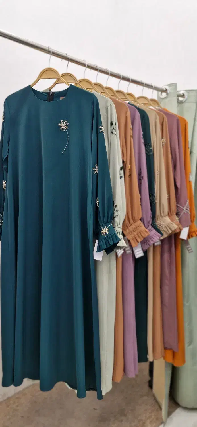 ۴ مدل عبا جواهردوزی رنگی|لباس|شیراز, فخرآباد (دروازه کازرون)|دیوار