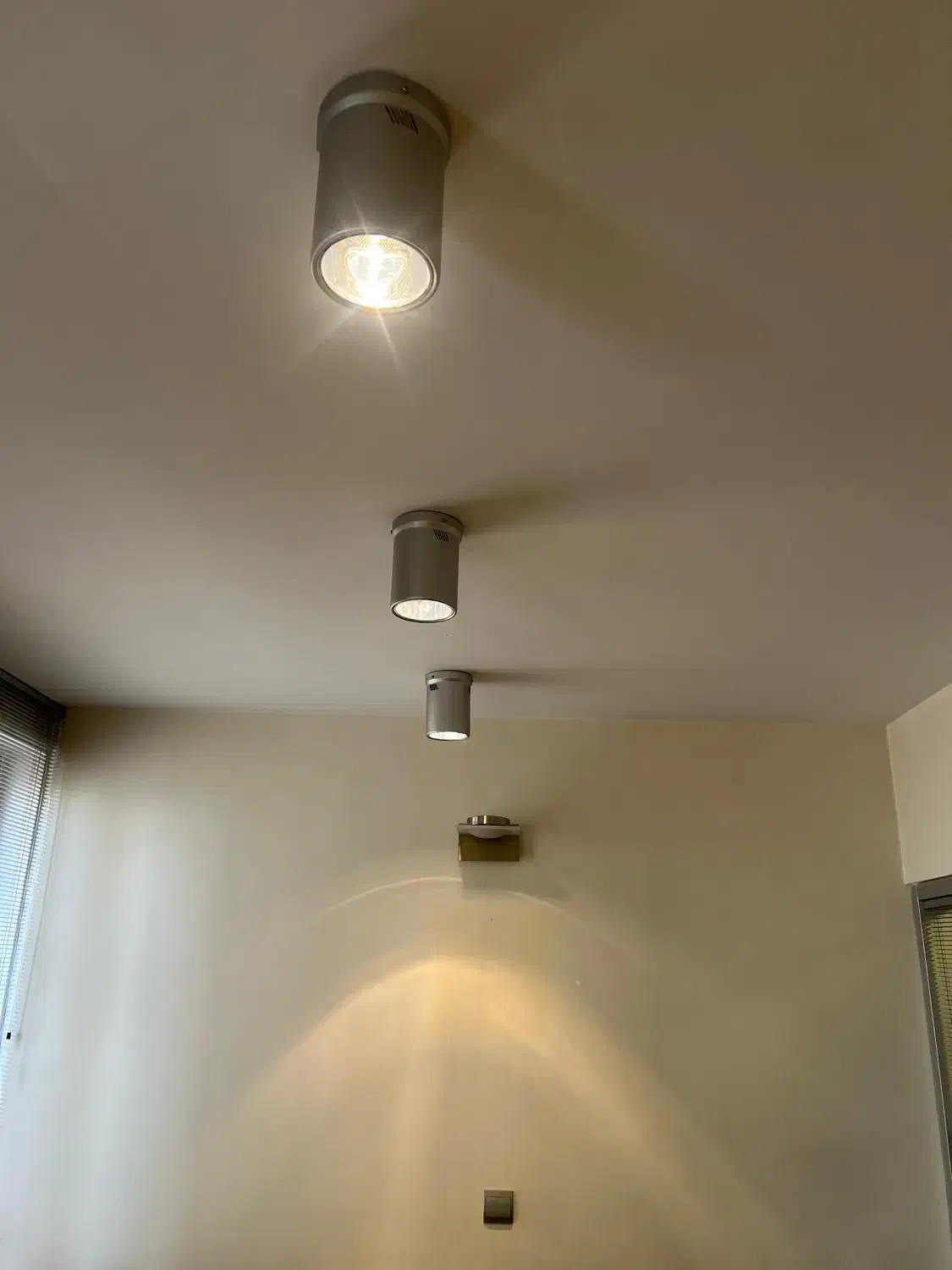 چراغ دیواری و سقفی|لوستر و چراغ آویز|تهران, سعادتآباد|دیوار