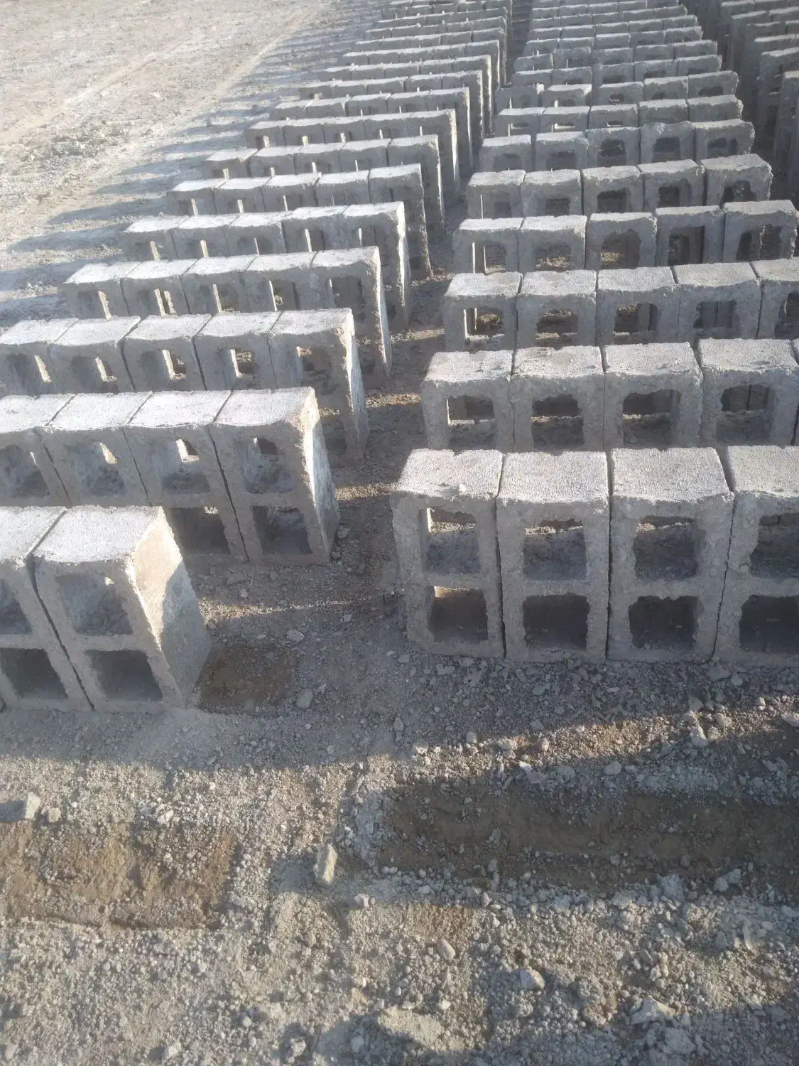 بلوک دیواری|مصالح و تجهیزات ساختمان|هیرمند, |دیوار