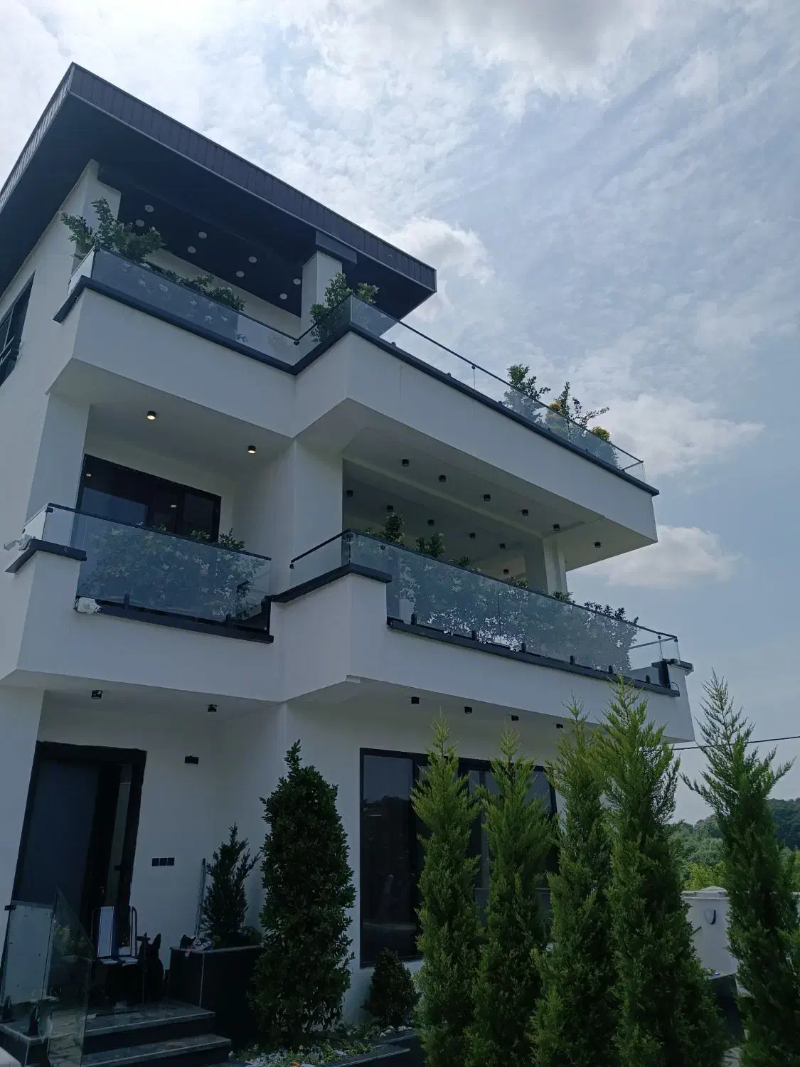 سکوریت و کرکره برقی|خدمات پیشه و مهارت|لاهیجان, گلستان|دیوار