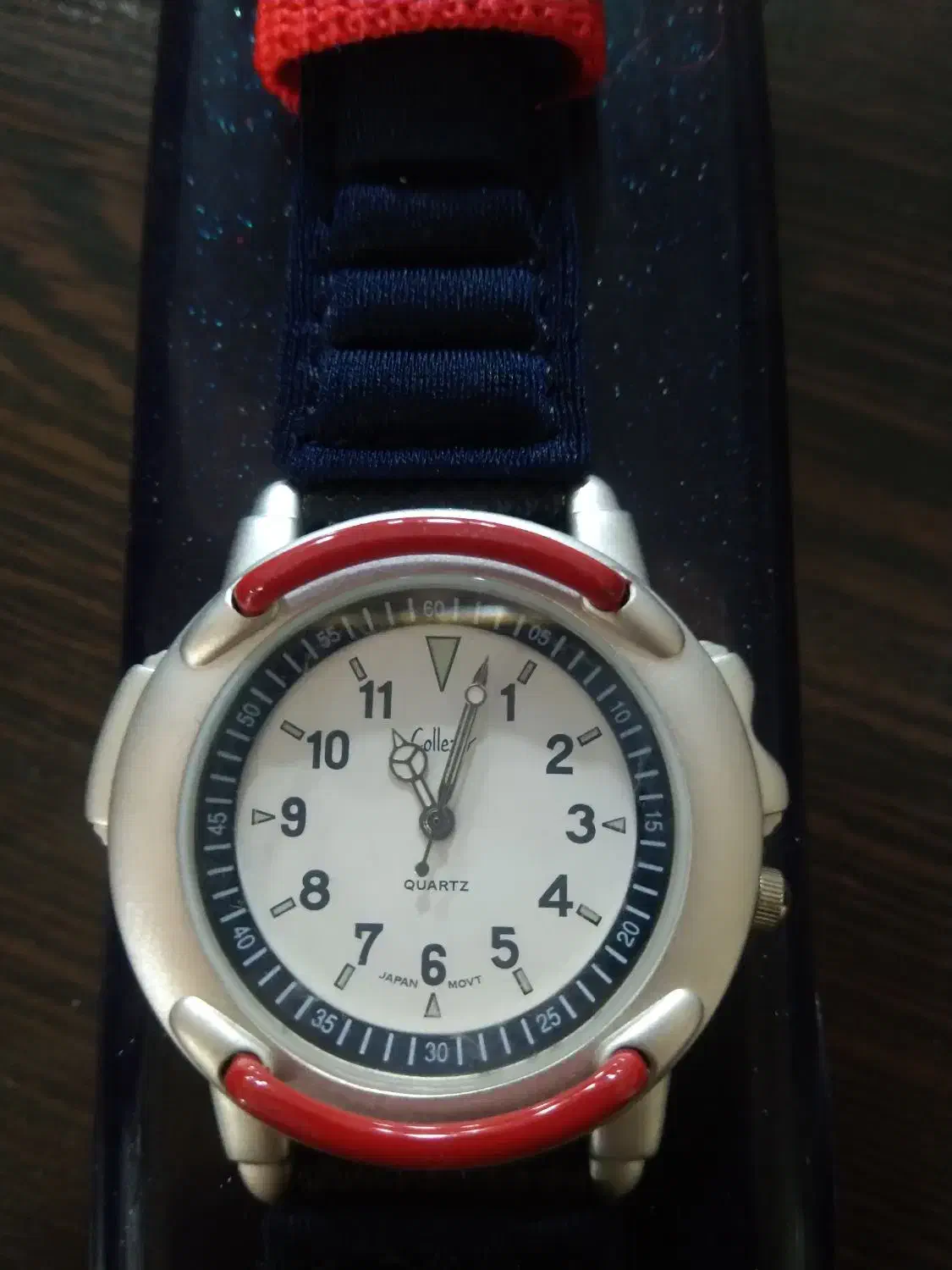 ساعت مچی|ساعت|آفتاب, |دیوار