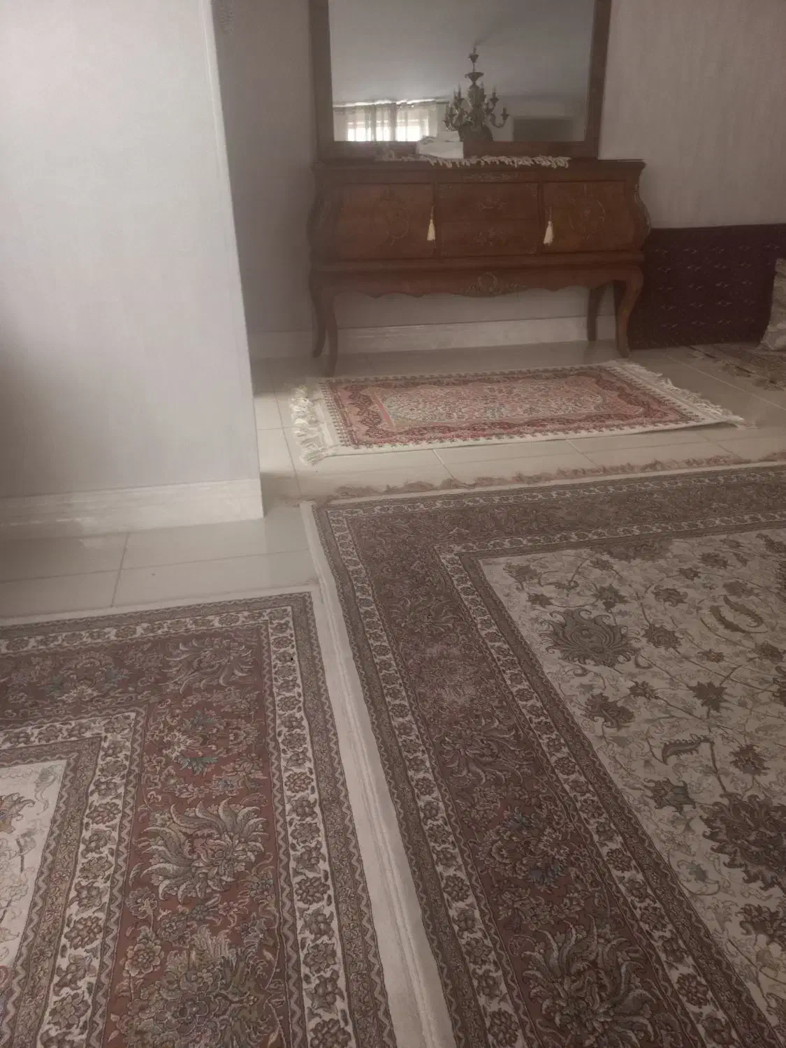 فرش افشان|فرش|ورامین, ورامین|دیوار