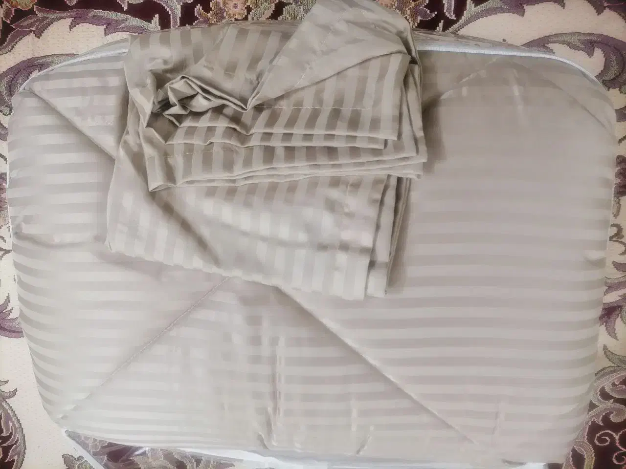 روتختی دونفره هتلی ژاکارد نو نو|سرویس روتختی|مشهد, شهید بصیر|دیوار