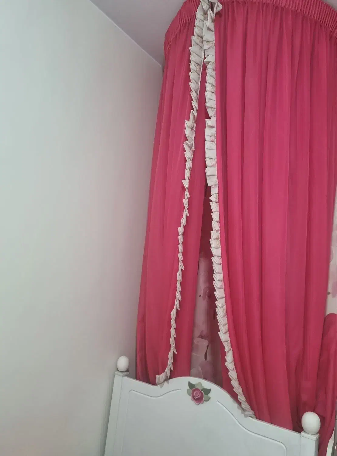 تخت و میز آرایش ومیز تحریر بالسا|تخت و سرویس خواب|تهران, قبا|دیوار