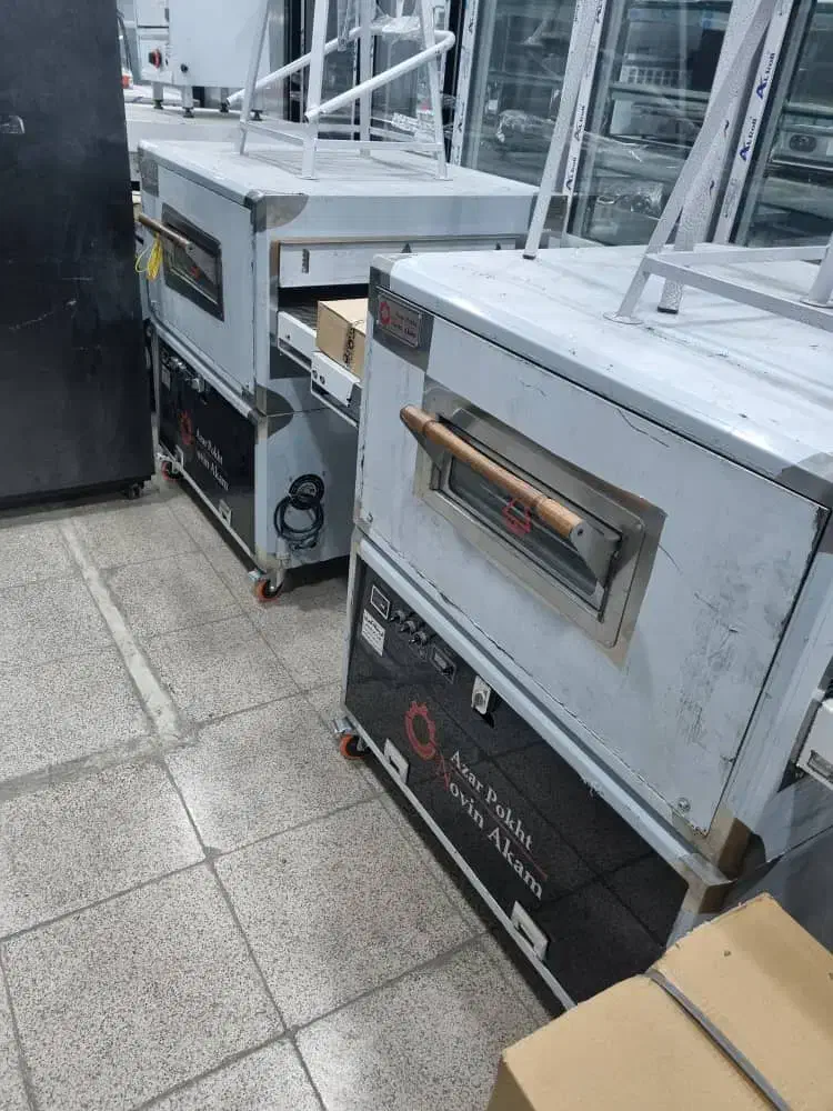 فر پیتزا ریلی|کافیشاپ و رستوران|یزد, |دیوار