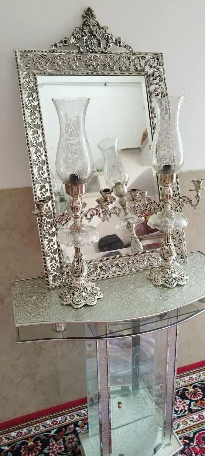 آینه و شمعدان|آینه|دامغان, |دیوار