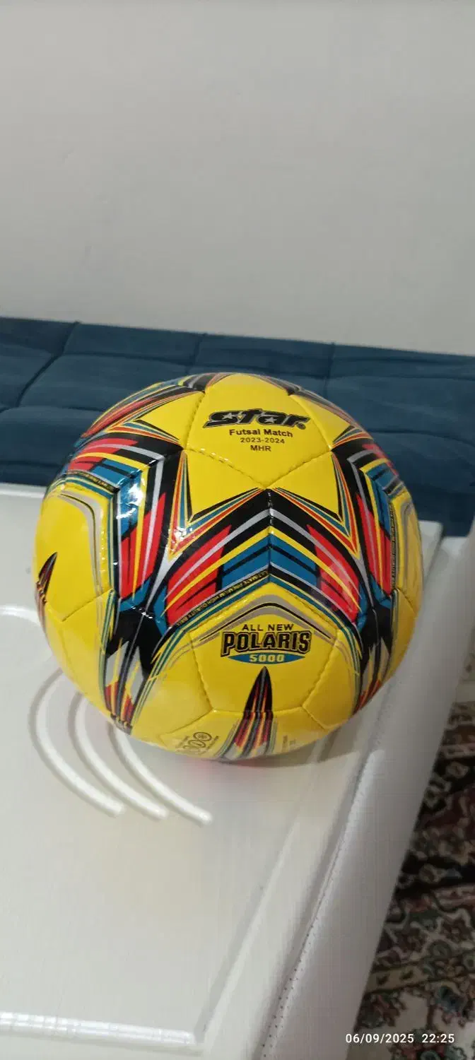 توپ فوتسال اصل|ورزش‌های توپی|قم, نیروگاه|دیوار